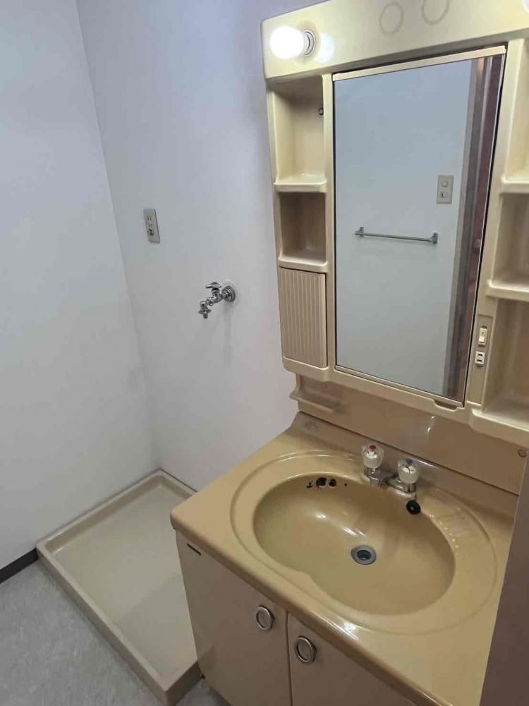 �y���ʏ��z�@