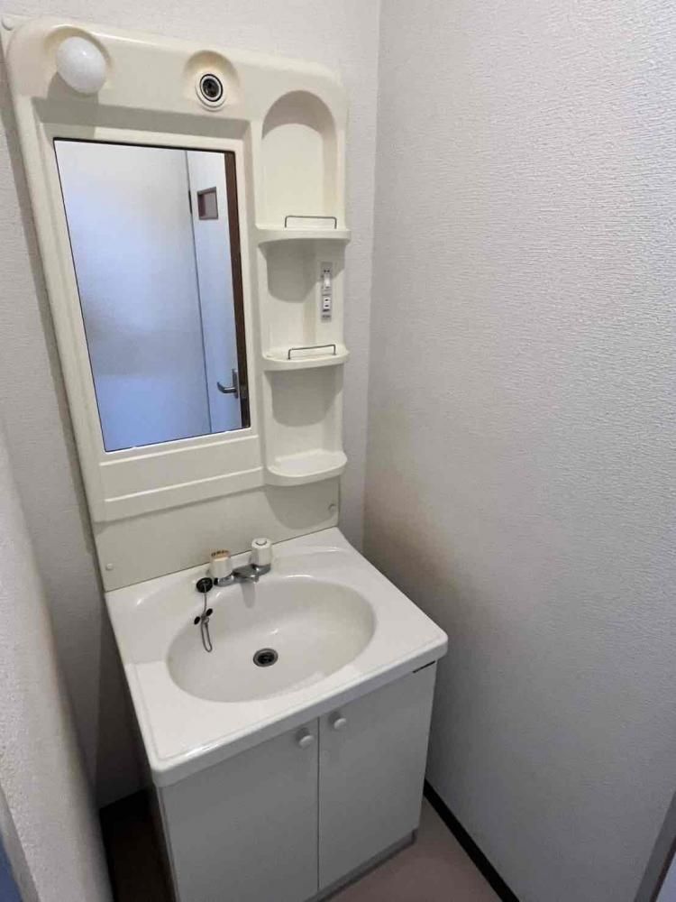 �y���̑��ݔ��z�@